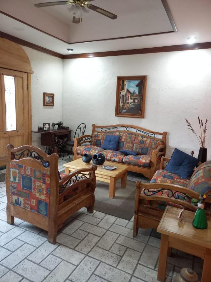 Home Stay Maria هيدالجو ديل بارال المظهر الخارجي الصورة