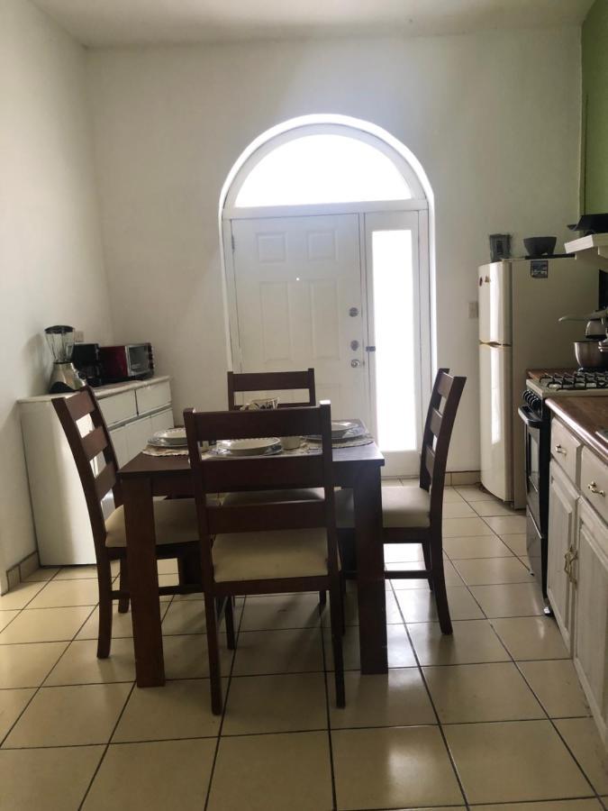Home Stay Maria هيدالجو ديل بارال المظهر الخارجي الصورة